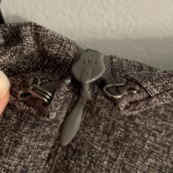 Ann Taylor Career Officecore Minimalist Elegant Gray Bell Sleeve Women's Dress - Picture 8 of 14